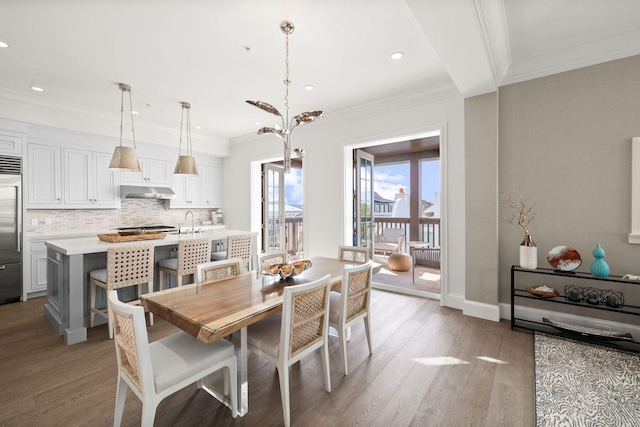 74 Town Hall Rd Unit 3B, Rosemary Beach, FL 32461 - dining area with baseboards, ornamental molding, light wood-style flooring, and recessed lighting