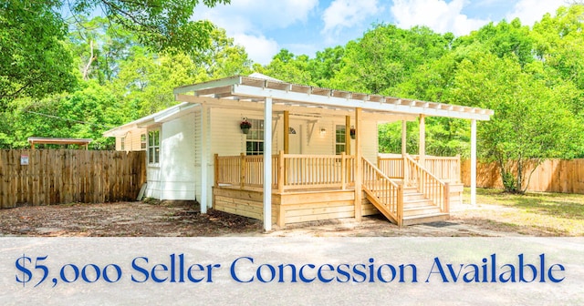 375 N Norwood Rd, Defuniak Springs, FL 32433 - view of outbuilding featuring fence and a porch