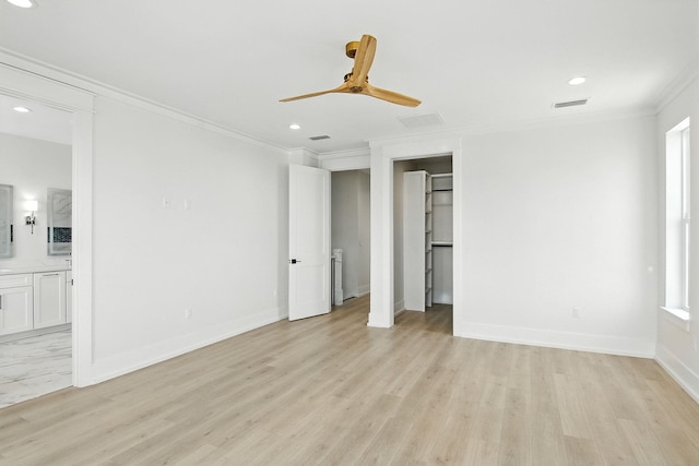 162 Casting Lake Rd, Miramar Beach, FL 32550 - unfurnished bedroom with ornamental molding, recessed lighting, light wood-type flooring, ensuite bath, and a ceiling fan