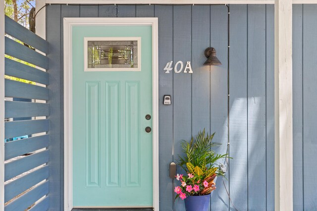 view of property entrance