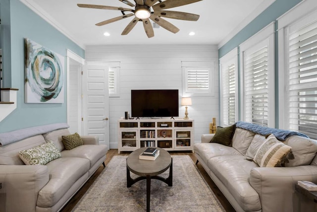 161 Lakewood Dr, Santa Rosa Beach, FL 32459 - living room featuring ceiling fan, wood finished floors, crown molding, and recessed lighting