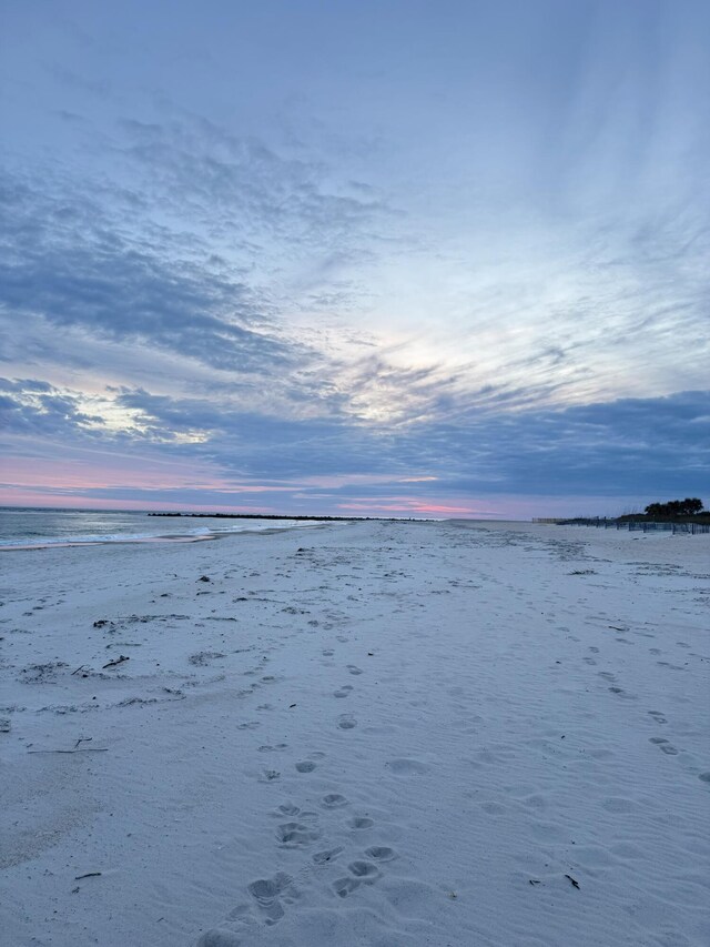 1548 Leisure Ln, Saint George Island, FL 32328