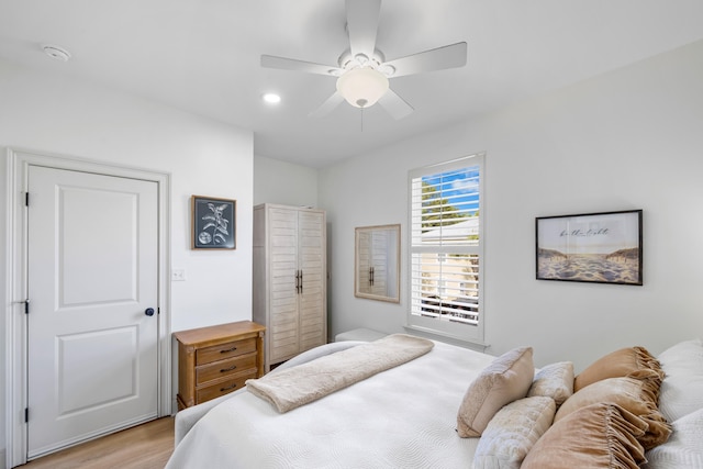 25 S Wildflower Dr Unit 224, Santa Rosa Beach, FL 32459 - bedroom with light wood-style flooring, ceiling fan, and recessed lighting