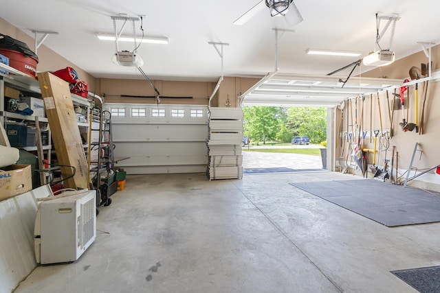 862 Bay Grove Rd, Freeport, FL 32439 - garage featuring a garage door opener