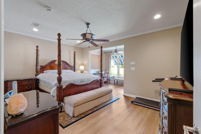 1124 Willowood Cir, Gulf Breeze, FL 32563 - bedroom featuring ornamental molding, light wood finished floors, and recessed lighting