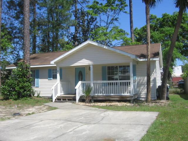 13 Plantation Way, Santa Rosa Beach, FL 32459 - view of front of property with a porch