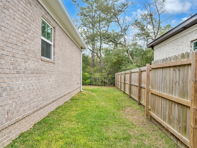 1160 Deer Moss Loop, Niceville, FL 32578 - view of yard with a fenced backyard
