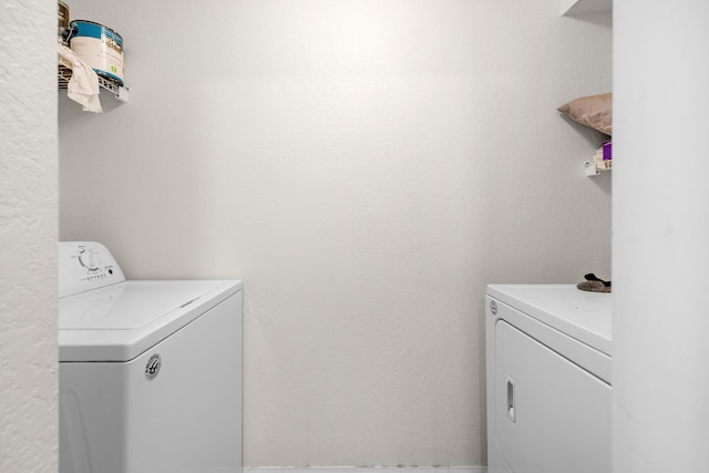 4010 Dancing Cloud Ct Unit 391, Destin, FL 32541 - clothes washing area featuring separate washer and dryer