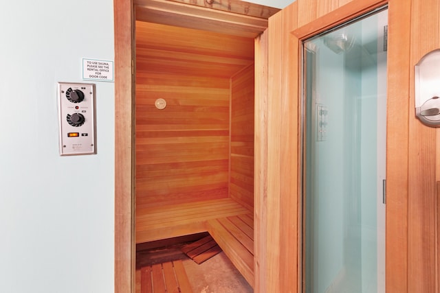 view of sauna / steam room