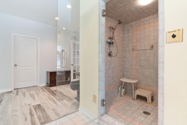 809 Main St, Destin, FL 32541 - full bath with recessed lighting and tiled shower
