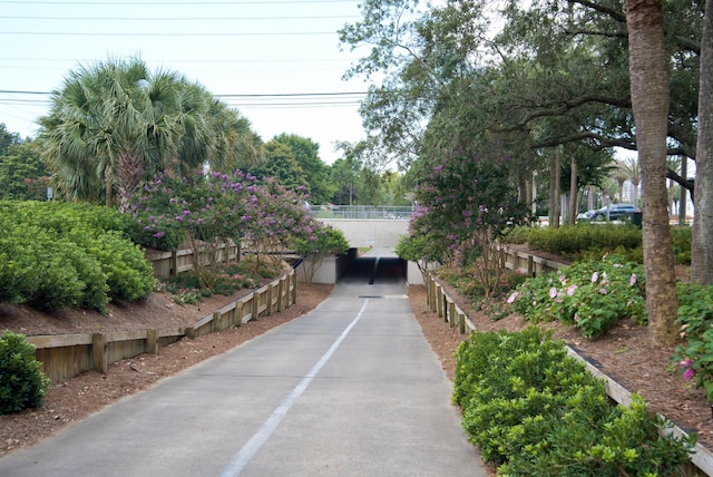 496 Linkside Dr, Miramar Beach, FL 32550 - view of home's community with fence