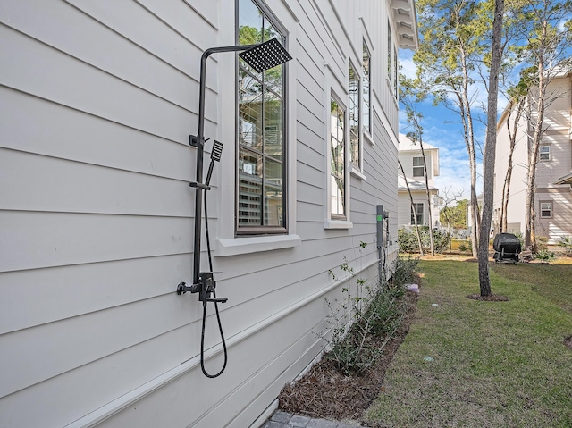 107 Grande Pointe Dr, Inlet Beach, FL 32461 - view of side of property with a yard