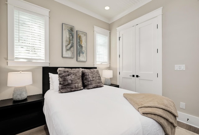 107 Grande Pointe Dr, Inlet Beach, FL 32461 - bedroom featuring a closet, wood finished floors, and recessed lighting