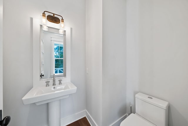 205 Mallard Ln, Santa Rosa Beach, FL 32459 - bathroom with toilet and baseboards