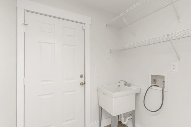 197 Kel-Wen Circle Kel-Wen, Destin, FL 32541 - clothes washing area with washer hookup