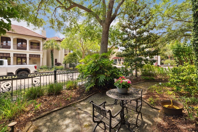 30 Place De La Fontaine, Miramar Beach, FL 32550 - view of patio / terrace