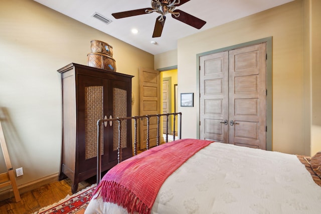 30 Place De La Fontaine, Miramar Beach, FL 32550 - bedroom featuring recessed lighting, wood finished floors, ceiling fan, baseboards, and visible vents