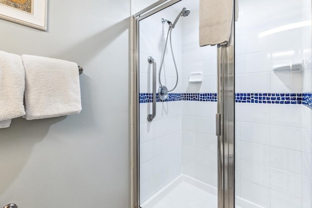 9200 Baytowne Wharf Blvd Unit 441, Miramar Beach, FL 32550 - full bathroom featuring a shower stall
