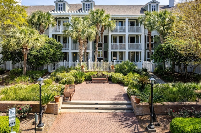 9200 Baytowne Wharf Blvd Unit 441, Miramar Beach, FL 32550 - view of home's community with fence