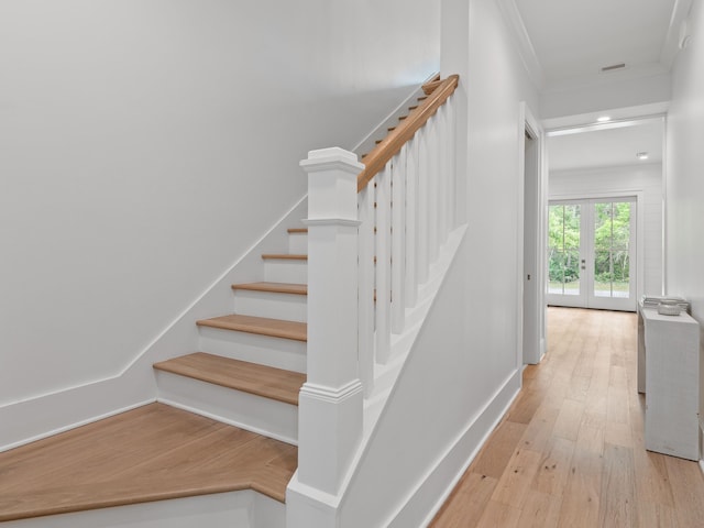 105 Greenbriar Ln, Santa Rosa Beach, FL 32459 - staircase with visible vents, wood finished floors, recessed lighting, and ornamental molding