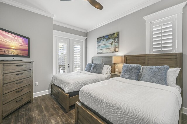 4720 Rendezvous Cv, Destin, FL 32541 - bedroom with dark wood-style flooring, access to exterior, ornamental molding, baseboards, and ceiling fan