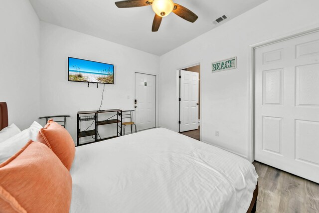 26 Daytona St, Miramar Beach, FL 32550 - bedroom featuring a ceiling fan, visible vents, and wood finished floors