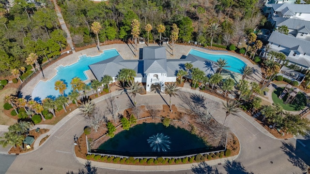 drone / aerial view of a pool area