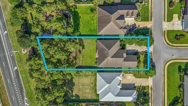 9124 Orlando Ave, Navarre, FL 32566 - aerial view of property and surrounding area featuring property boundaries highlighted