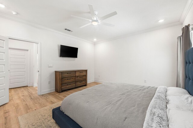 bedroom featuring ornamental molding, recessed lighting, visible vents, and light wood-style floors