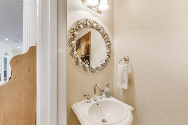 226 Talquin Cv, Destin, FL 32541 - bathroom with a sink