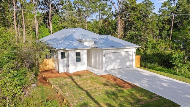 42 Central 8th St, Santa Rosa Beach, FL 32459 - exterior space featuring fence and driveway