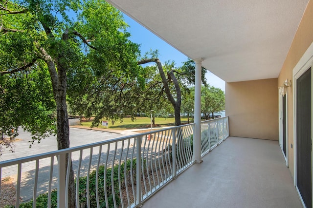113 SE Brooks St Unit 201, Fort Walton Beach, FL 32548 - view of balcony