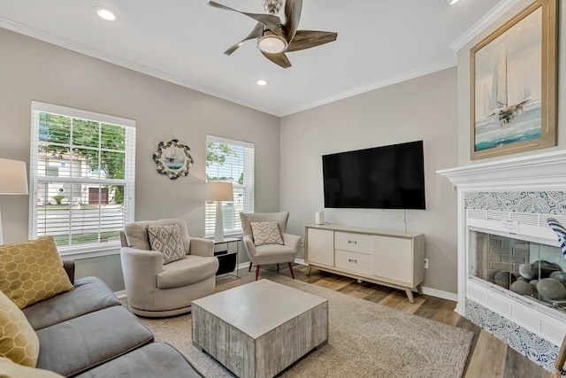 597 Avalon Blvd, Miramar Beach, FL 32550 - living area with crown molding, ceiling fan, light wood-style flooring, recessed lighting, and baseboards