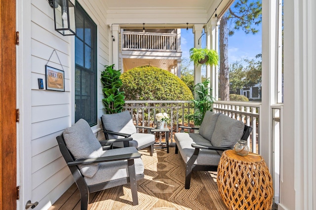 50 Cinnamon Fern Ln, Santa Rosa Beach, FL 32459 - balcony with a porch