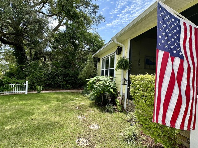 1199 N Bayshore Dr, Valparaiso, FL 32580 - photo 3