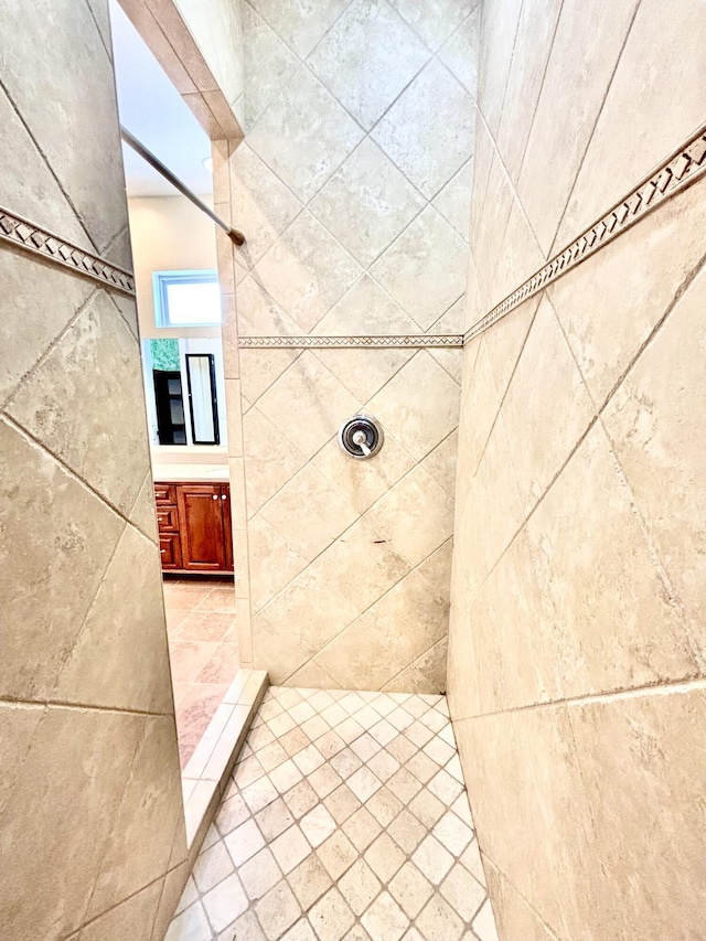 134 Rivercrest Cir, Santa Rosa Beach, FL 32459 - full bath featuring a tile shower