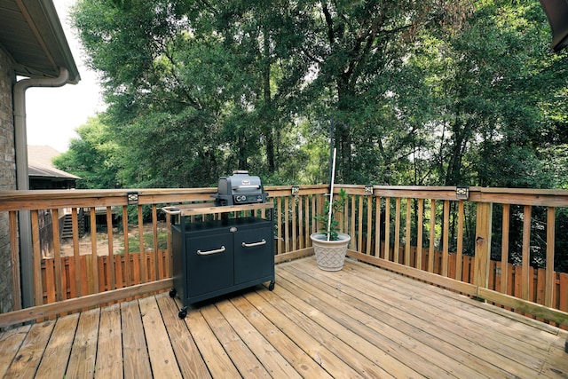 614 Red Fern Rd, Crestview, FL 32536 - deck with a grill