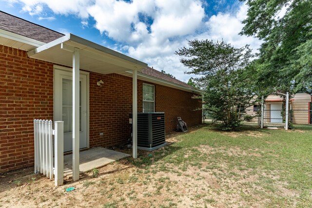 6100 Buck Ward Rd, Baker, FL 32531 - view of yard with fence, a gate, and cooling unit