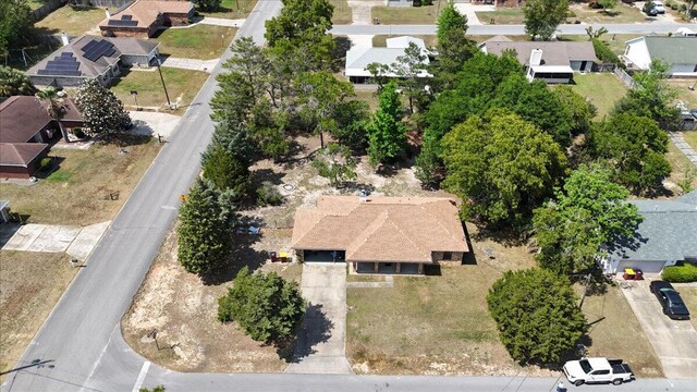 612 Moss Dr, Crestview, FL 32536 - aerial view featuring a residential view