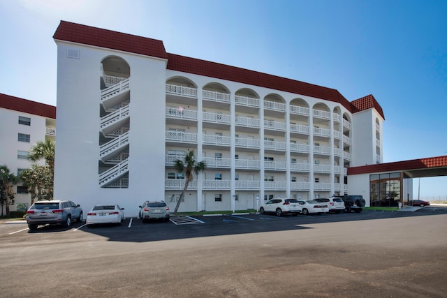 909 Santa Rosa Blvd Unit 241, Fort Walton Beach, FL 32548 - view of property with uncovered parking