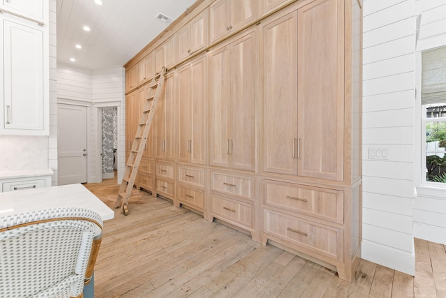 28 Rainer Ln, Inlet Beach, FL 32461 - mudroom featuring visible vents, light wood-style flooring, and recessed lighting