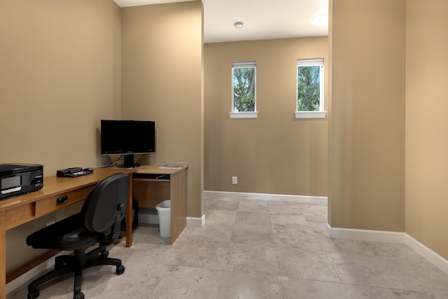 2021 Pine Island Cir, Miramar Beach, FL 32550 - office space featuring baseboards