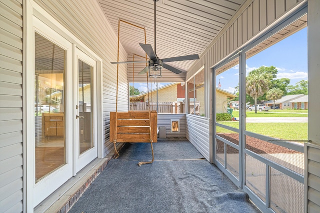 1501 Royal Palm Dr, Niceville, FL 32578 - unfurnished sunroom with a ceiling fan