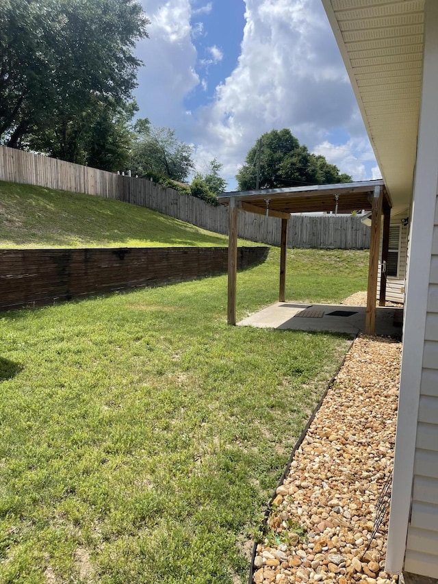 437 Hatchee Dr, Crestview, FL 32536 - view of yard with a patio area