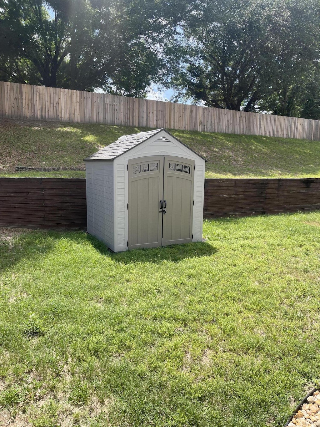 437 Hatchee Dr, Crestview, FL 32536 - view of shed