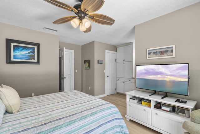 399 Linkside Dr, Miramar Beach, FL 32550 - bedroom with light wood finished floors, a ceiling fan, and baseboards