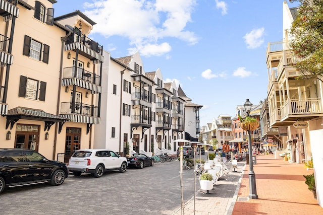 view of building exterior featuring a residential view