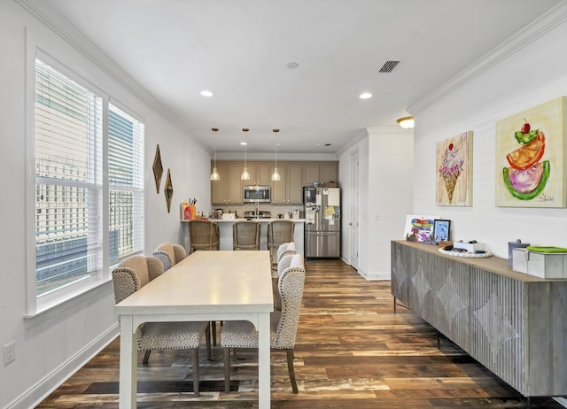 175 Christian Dr, Santa Rosa Beach, FL 32459 - dining room with visible vents, baseboards, dark wood-style floors, ornamental molding, and recessed lighting