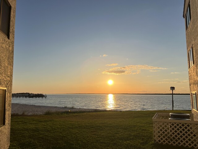 7453 Sunset Harbor Dr Apt 2-204, Navarre, FL 32566 - water view
