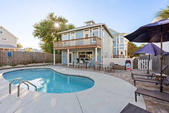 91 Stingray St, Destin, FL 32541 - view of pool featuring a fenced backyard, a patio area, and a fenced in pool